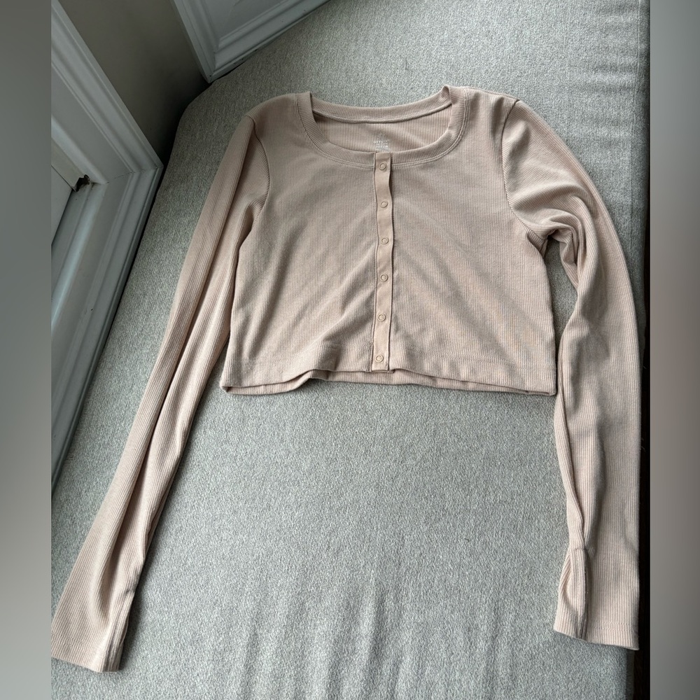 Aerie tan button down cropped long sleeve